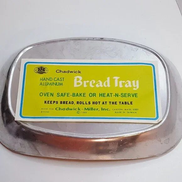 Give Us This Day Our Daily Bread Hand Cast Aluminum Bread Tray Vintage 1977 New - Picture 4 of 7
